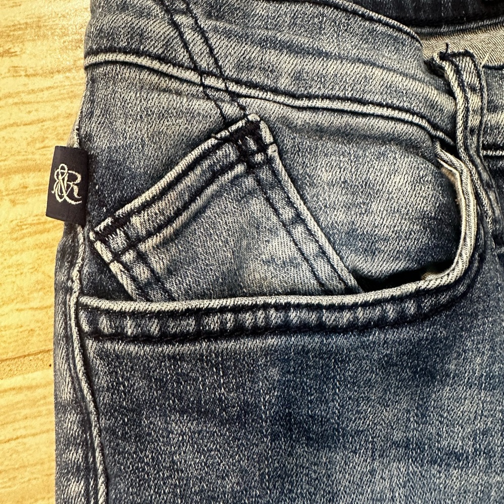 Rock and Republic Berlin Women’s Jeans size 6 - Picture 3 of 9